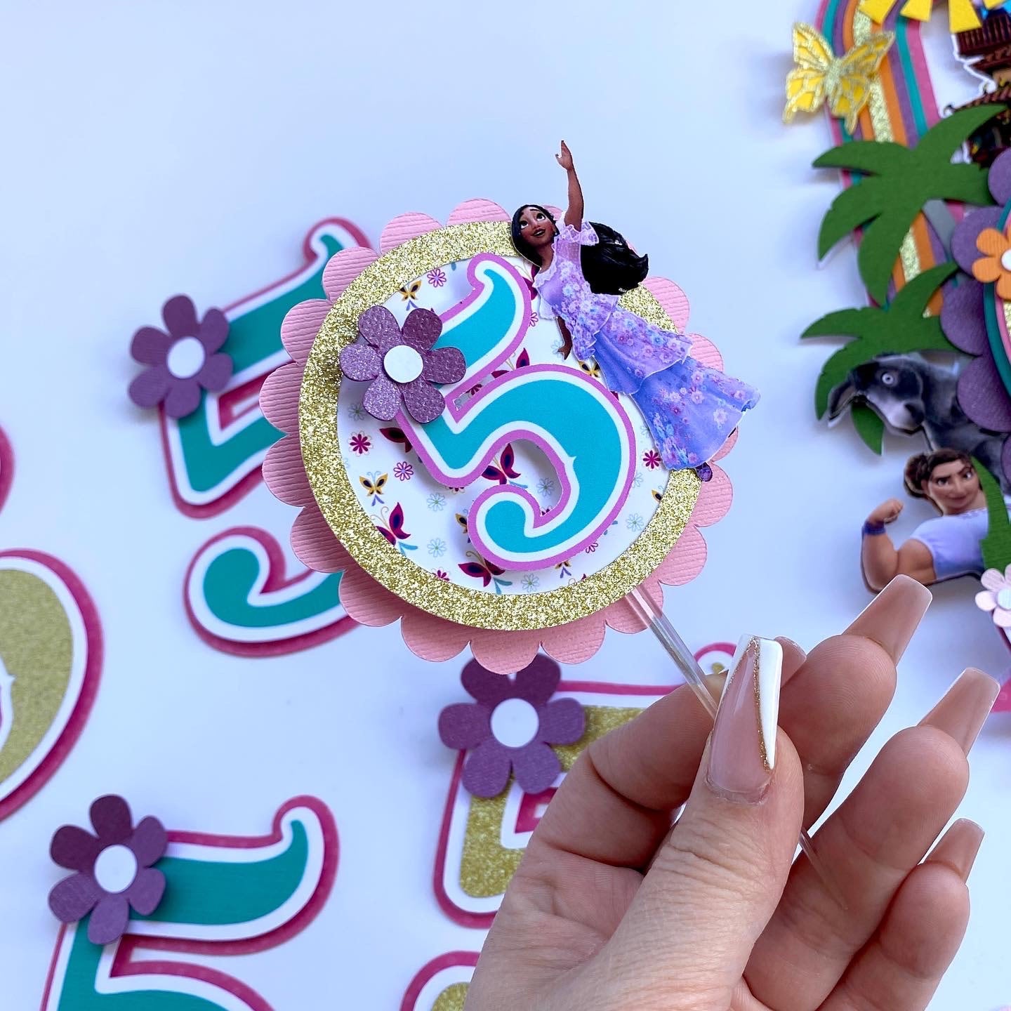 encanto-cupcake-toppers-seniaaspaperstudio